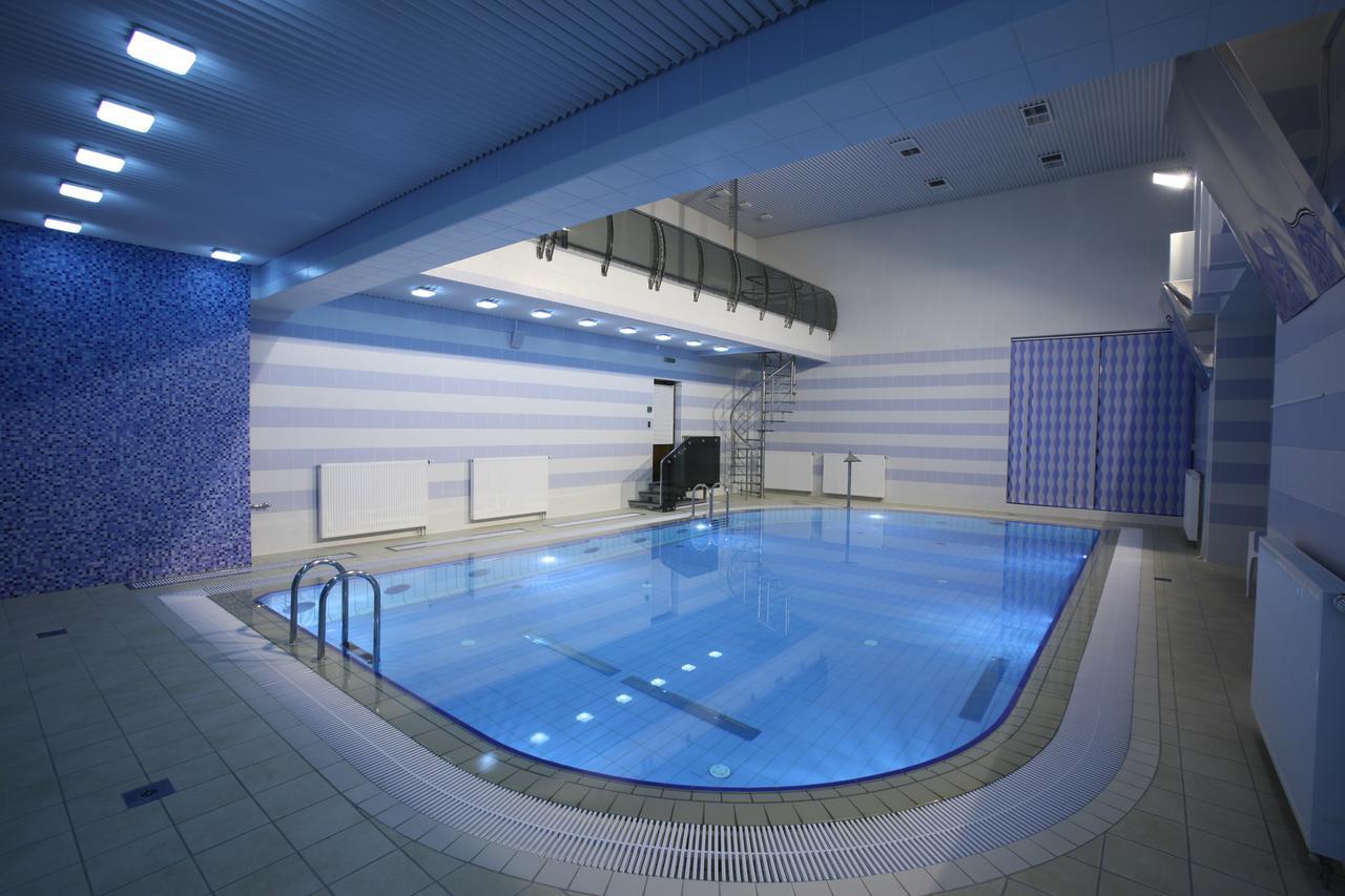 גומל Prestige Hotel מראה חיצוני תמונה